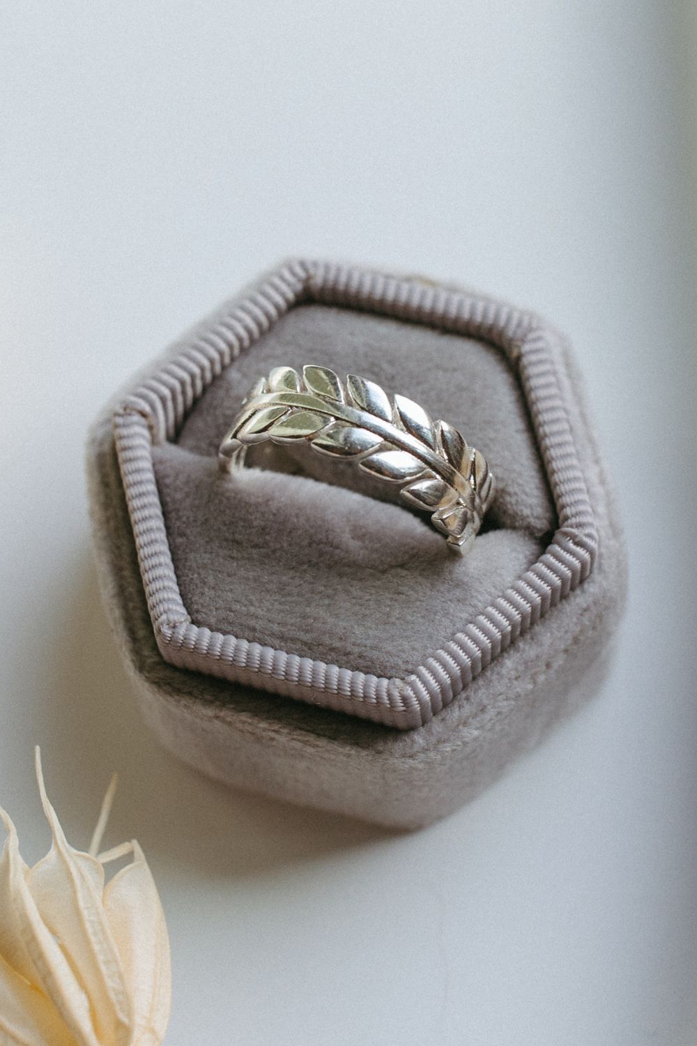 Silver Leaf Ring