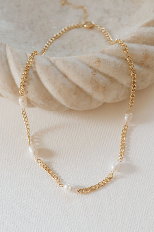 Baroque Pearl Curb Chain Necklace