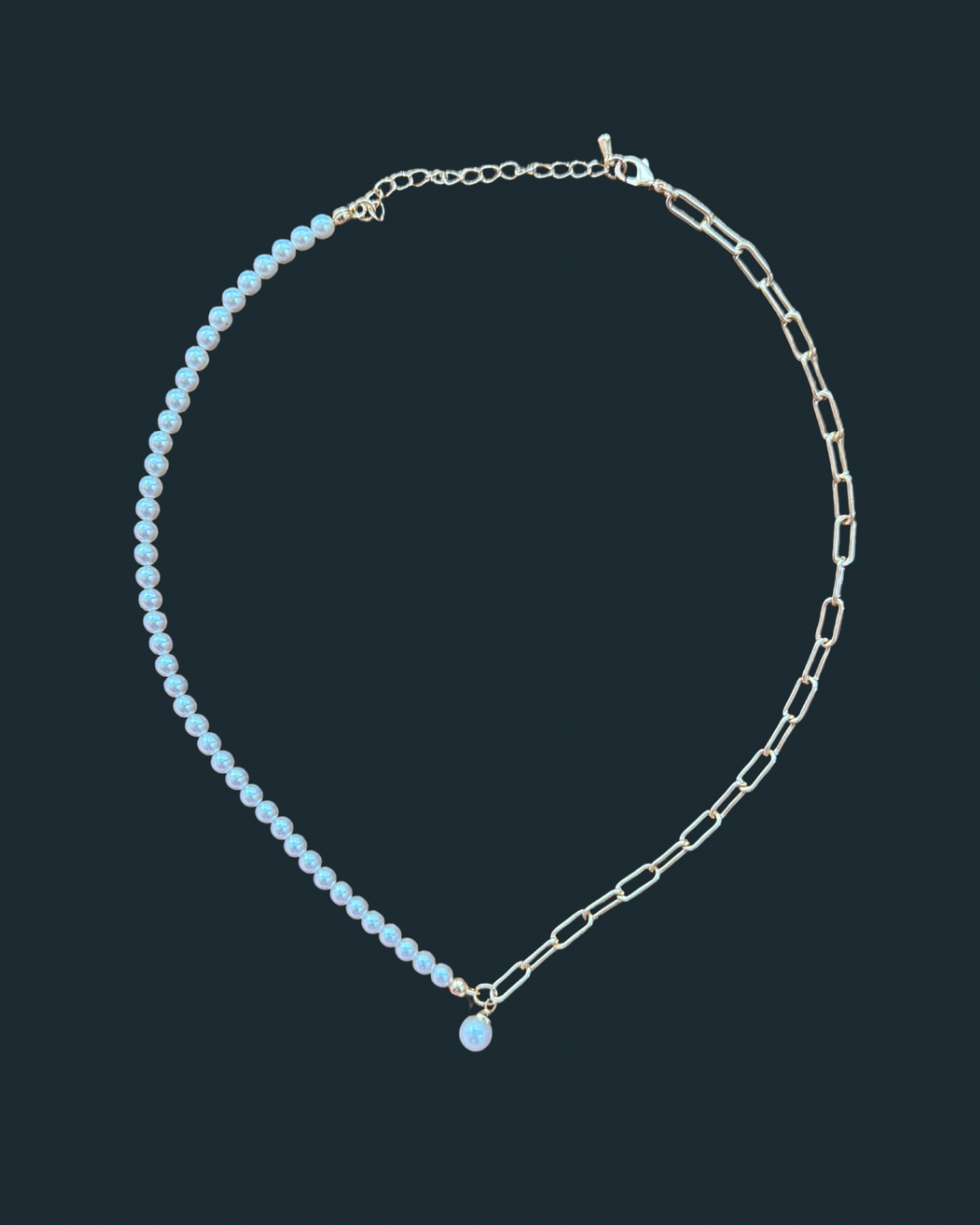 Luna Pearl Necklace