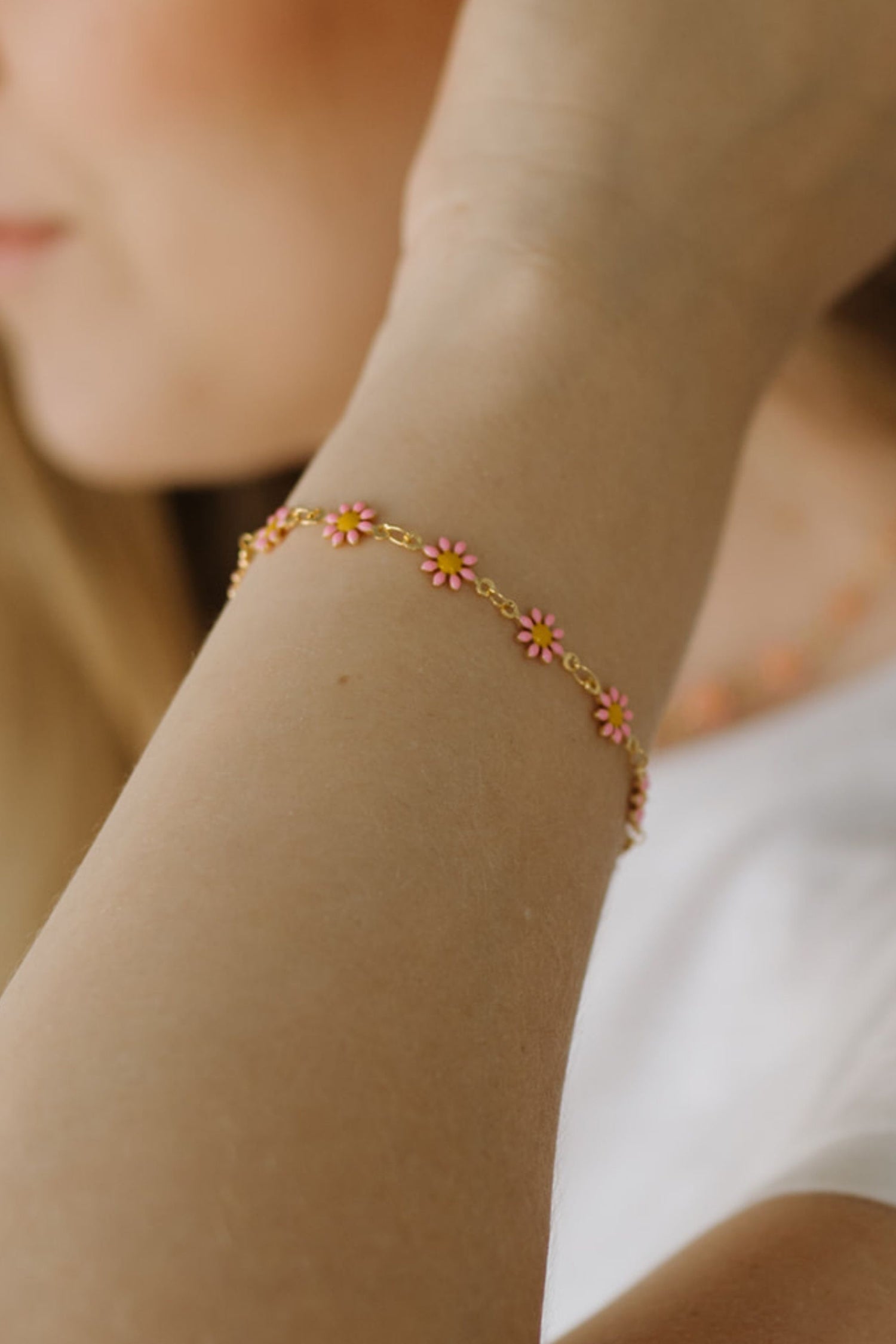 Pink Daisy Chain Bracelet